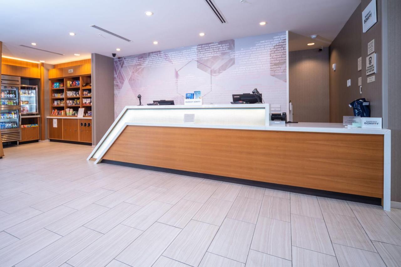 Springhill Suites By Marriott Кеноша Екстериор снимка