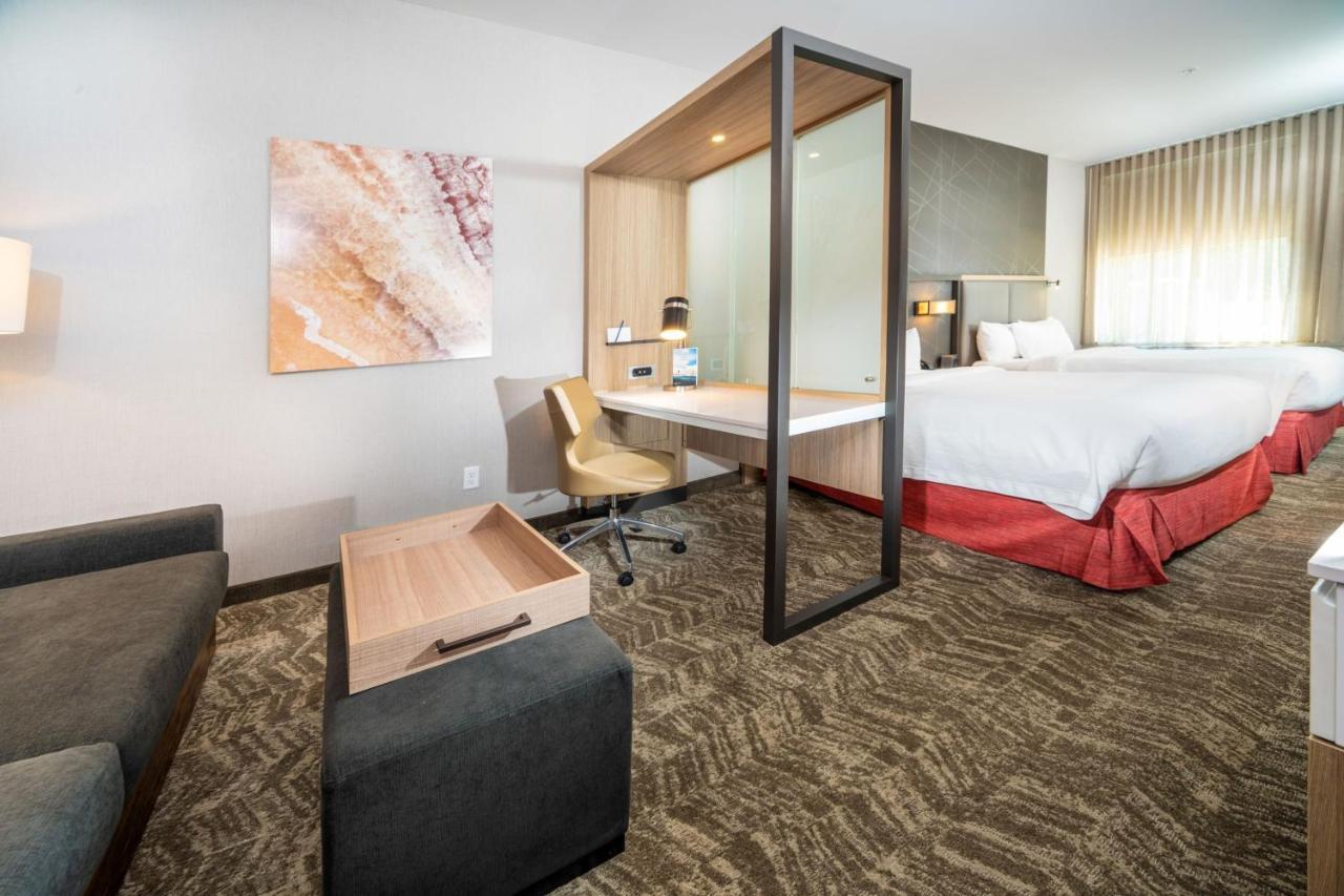 Springhill Suites By Marriott Кеноша Екстериор снимка